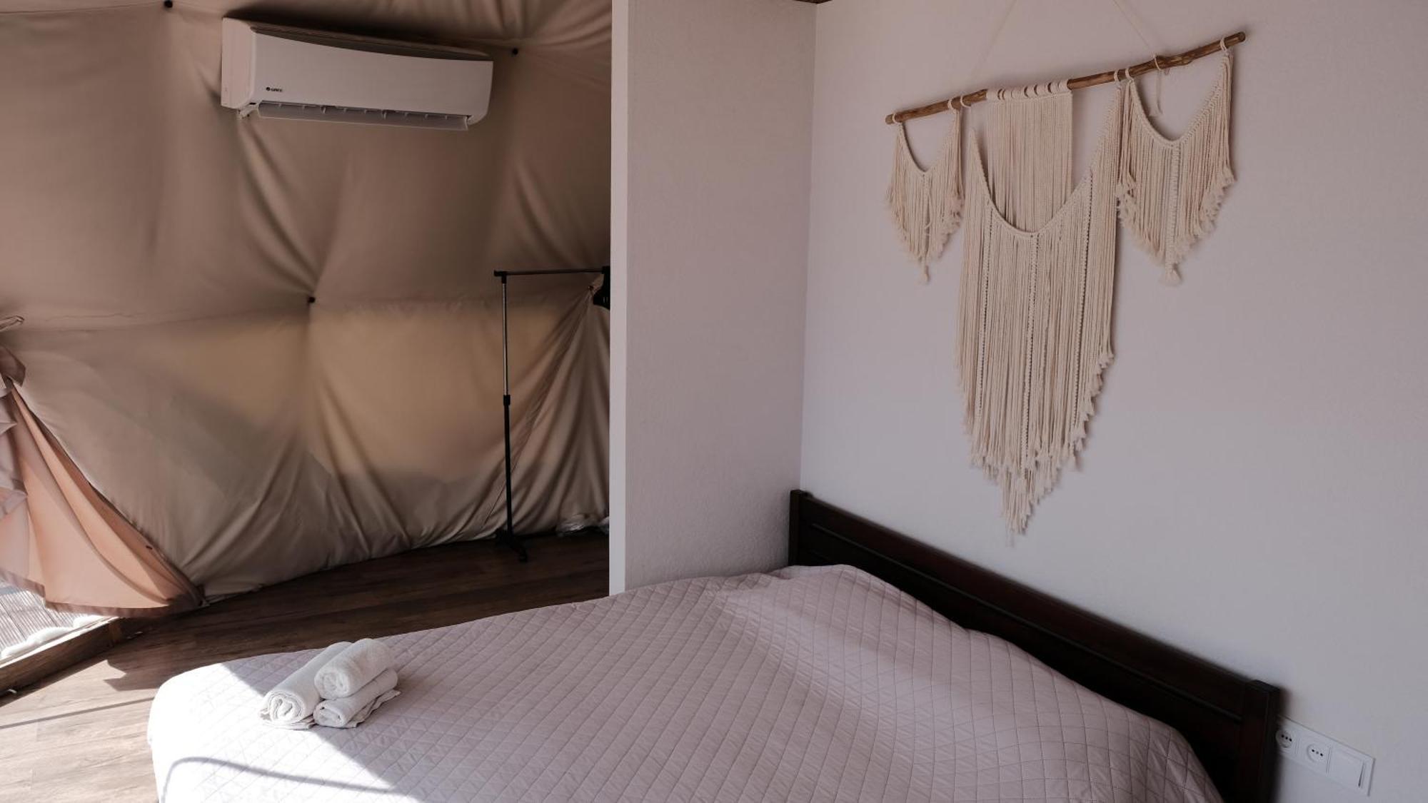 Hotel Глемпінг Де Вайб Vorokhta Camera foto